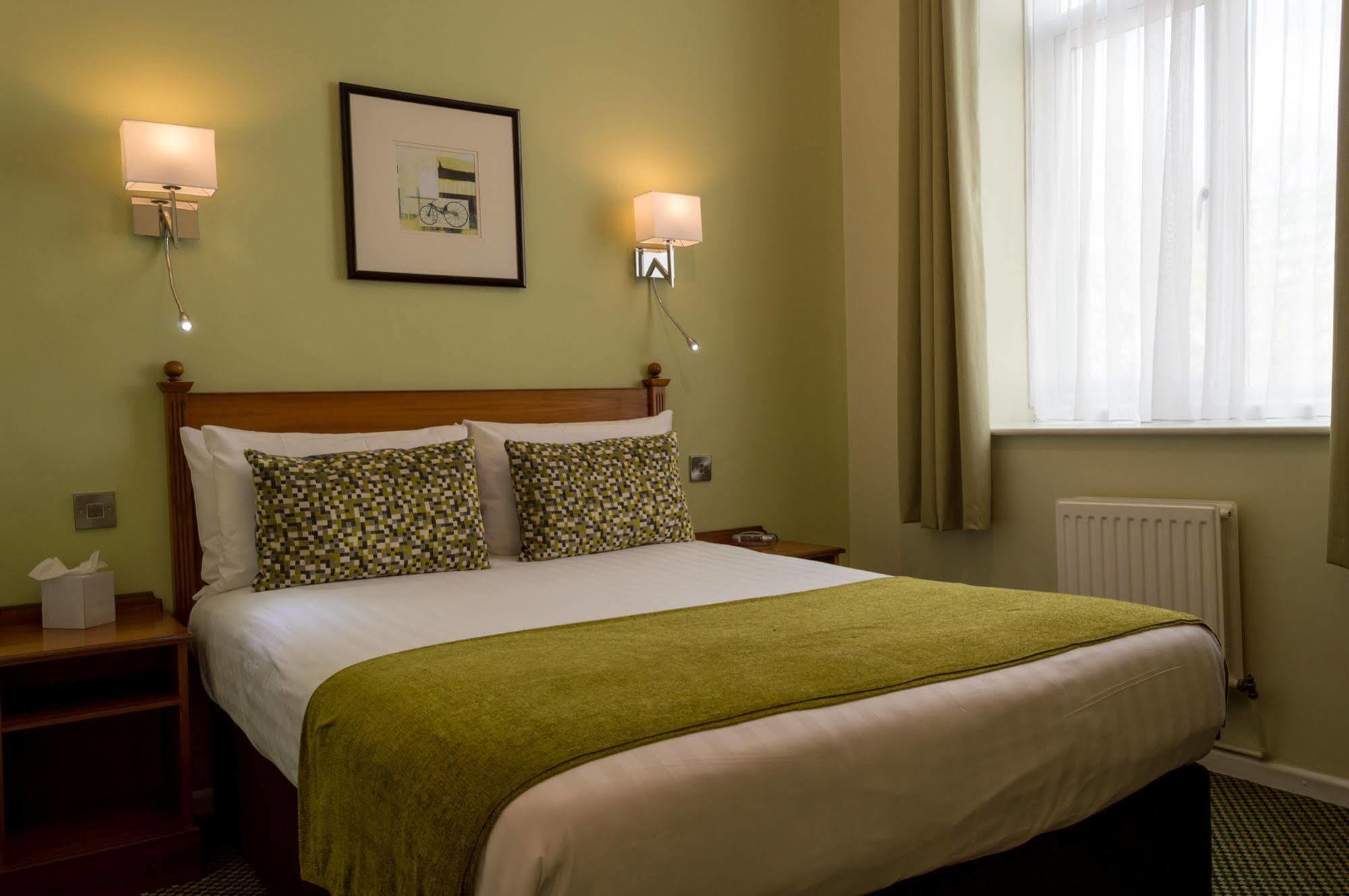 Ibis Styles Hotel 4*